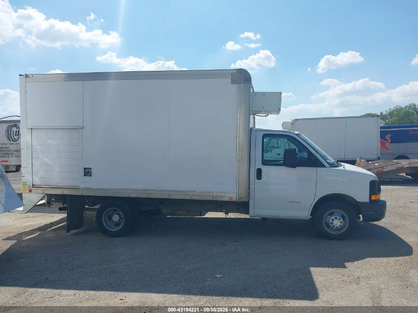 2015 Chevrolet Express Cutaway 4500 VIN: 1GB6G5CG9F1141975 Lot: 43194221