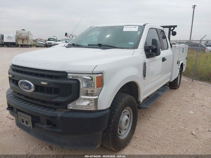 2020 Ford F-250 Xl white truck gasoline 1FD7X2B6XLEC92119 photo #3