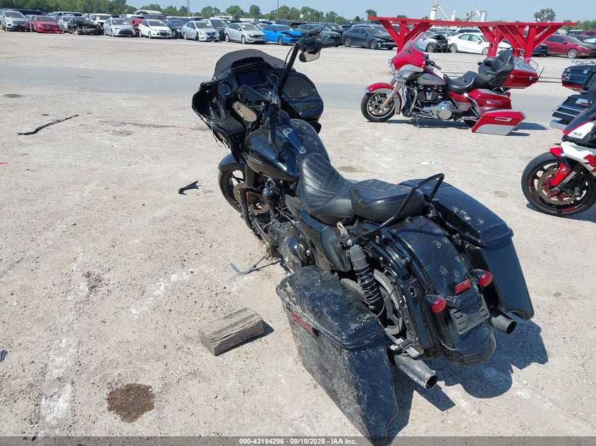 2020 HARLEY-DAVIDSON FLTRXS - 1HD1KTP18LB672572