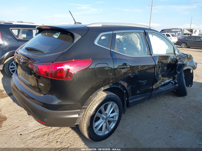 2018 NISSAN ROGUE SPORT SV - JN1BJ1CR3JW284327
