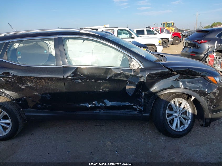 2018 NISSAN ROGUE SPORT SV - JN1BJ1CR3JW284327