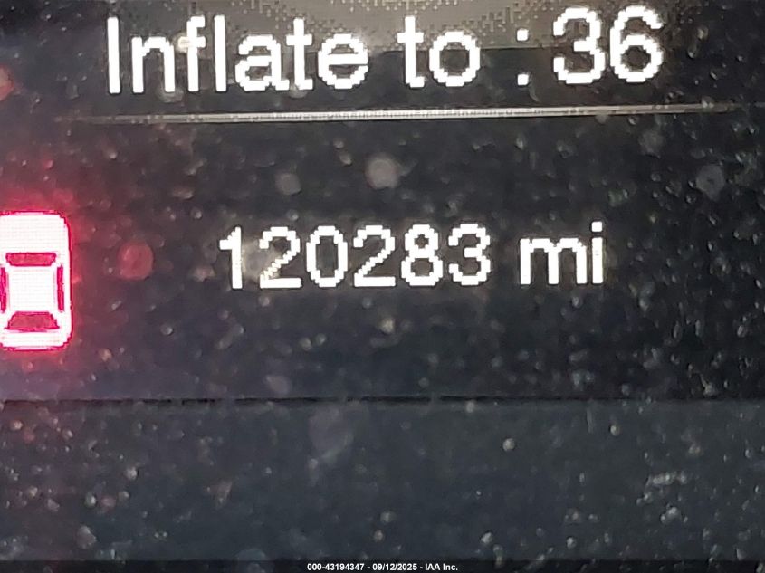 2015 Jeep Cherokee Latitude VIN: 1C4PJMCS5FW572218 Lot: 43194347