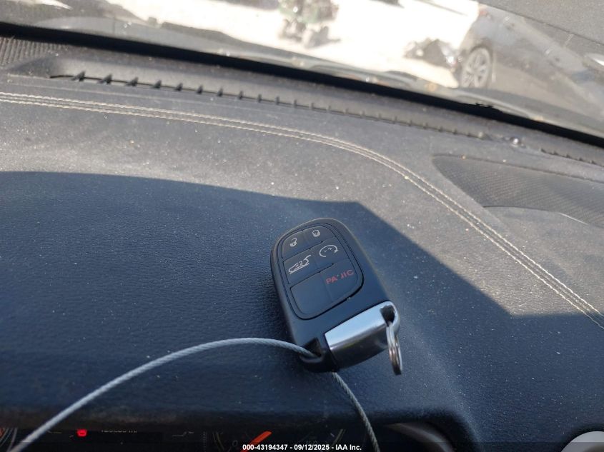 2015 Jeep Cherokee Latitude VIN: 1C4PJMCS5FW572218 Lot: 43194347