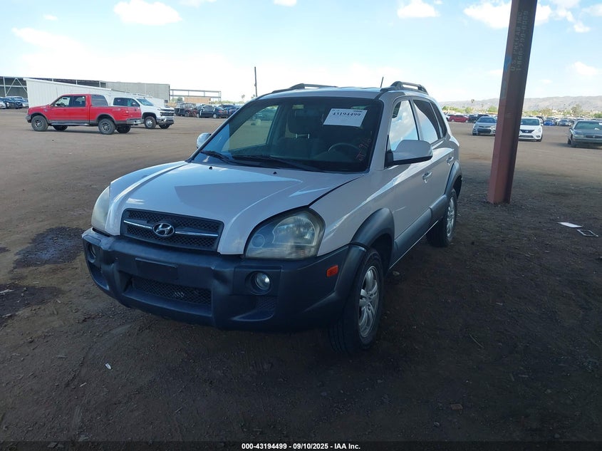 KM8JN12D38U879084 2008 HYUNDAI TUCSON photo no. 2