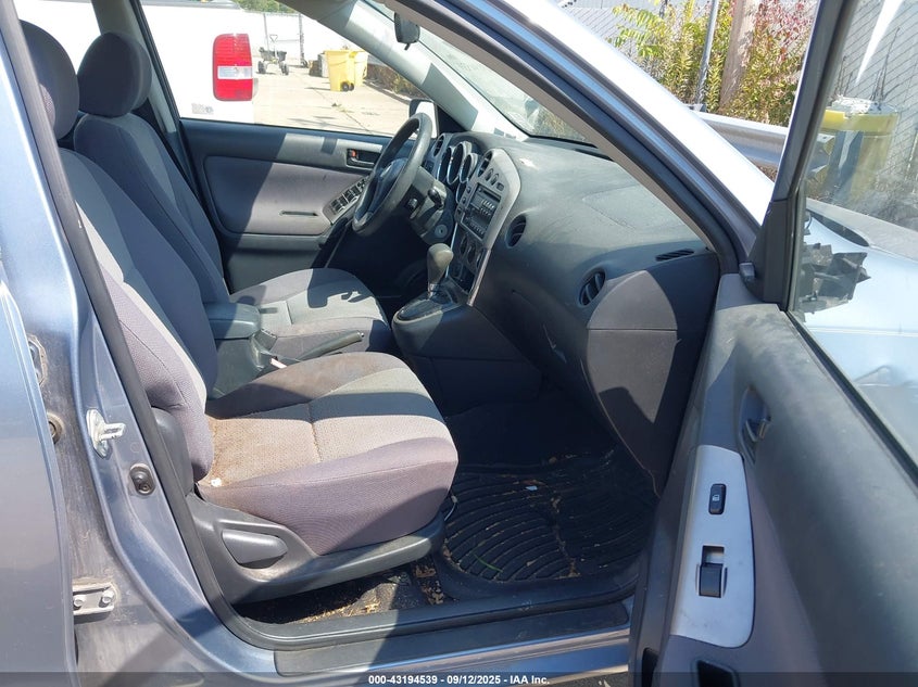2T1KR32E83C038420 2003 TOYOTA MATRIX photo no. 5