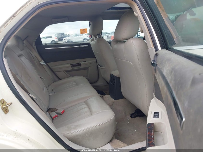 2006 Chrysler 300C VIN: 2C3KA63H06H441811 Lot: 43194689