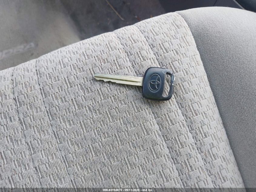 2005 Toyota Tundra Sr5 V8 VIN: 5TBBT44195S470177 Lot: 43194875