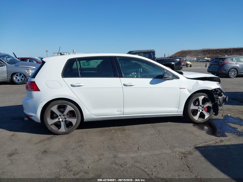 2016 VOLKSWAGEN GOLF GTI SE W/PERFORMANCE PACKAGE 4-DOOR - 3VW447AU0GM033598