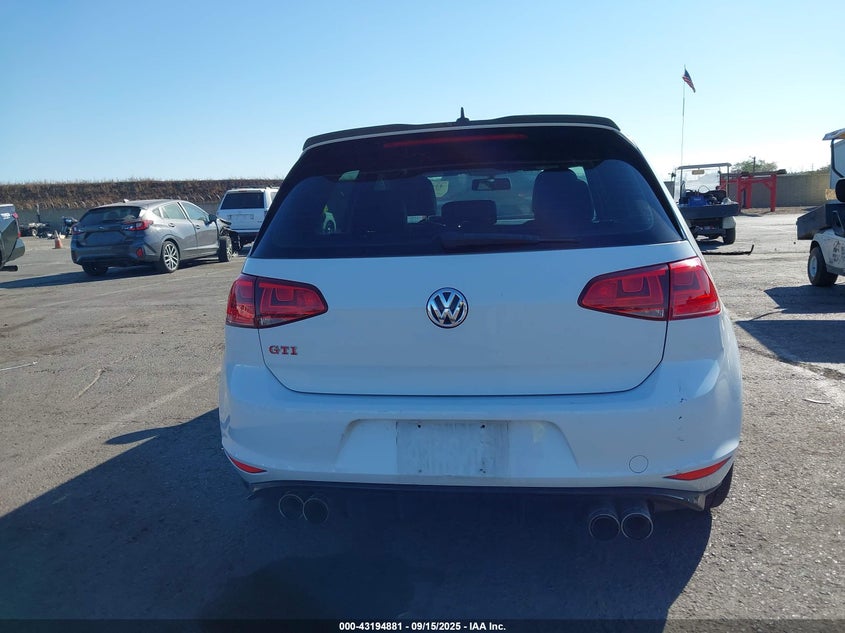 2016 VOLKSWAGEN GOLF GTI SE W/PERFORMANCE PACKAGE 4-DOOR - 3VW447AU0GM033598