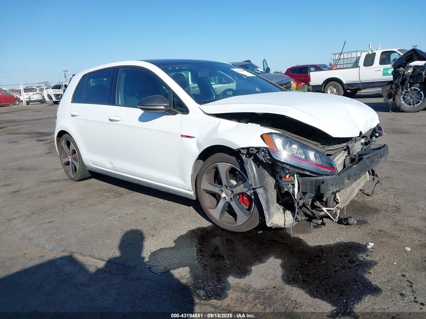 2016 VOLKSWAGEN GOLF GTI SE W/PERFORMANCE PACKAGE 4-DOOR - 3VW447AU0GM033598