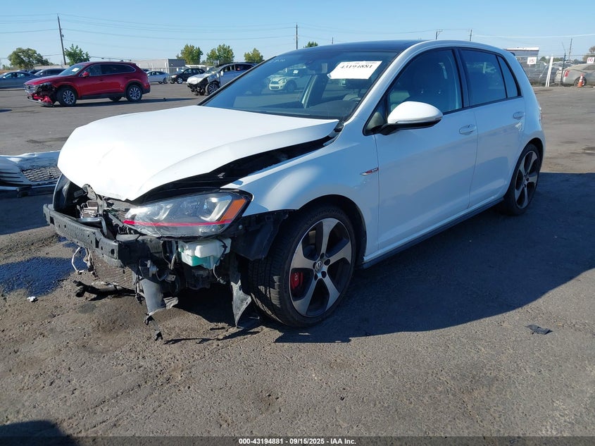 2016 VOLKSWAGEN GOLF GTI SE W/PERFORMANCE PACKAGE 4-DOOR - 3VW447AU0GM033598