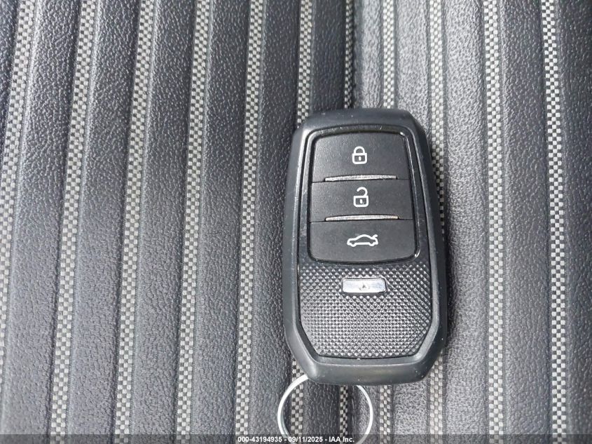 2019 Toyota Camry Hybrid Se VIN: 4T1B21HK2KU013838 Lot: 43194935