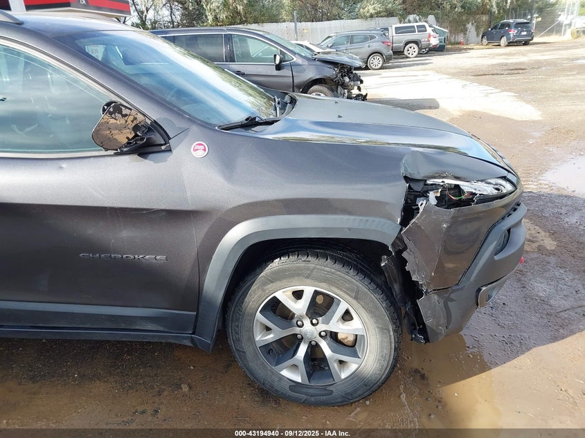 2016 Jeep Cherokee Trailhawk VIN: 1C4PJMBS8GW133713 Lot: 43194940