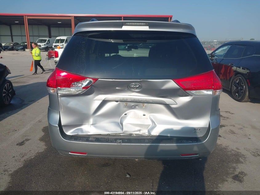 2011 Toyota Sienna Xle VIN: 5TDDK3DC9BS003738 Lot: 43194954