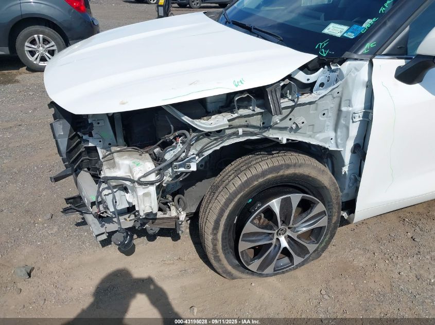 2021 Toyota Highlander Xle VIN: 5TDGZRBH2MS136242 Lot: 43195028