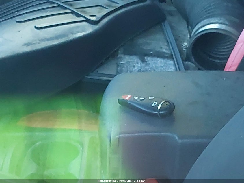 2008 Jeep Commander Sport VIN: 1J8HG48K98C108194 Lot: 43195264