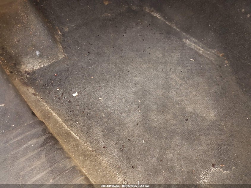 2008 Jeep Commander Sport VIN: 1J8HG48K98C108194 Lot: 43195264