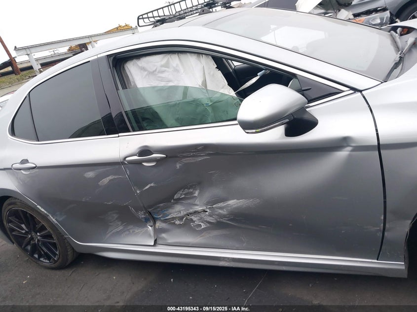 2022 TOYOTA CAMRY XSE - 4T1K61AK6NU016177