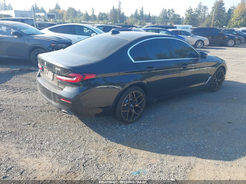 Vin: wba53bh01nwx58654, lot: 43689865, bmw 530 i 20224
