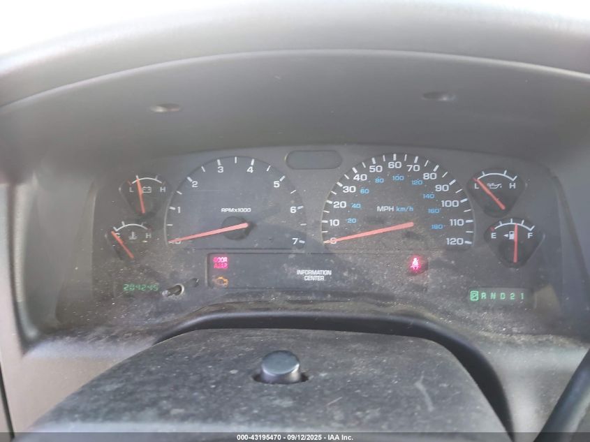 2002 Dodge Dakota Sport VIN: 1B7HL38N92S558657 Lot: 43195470