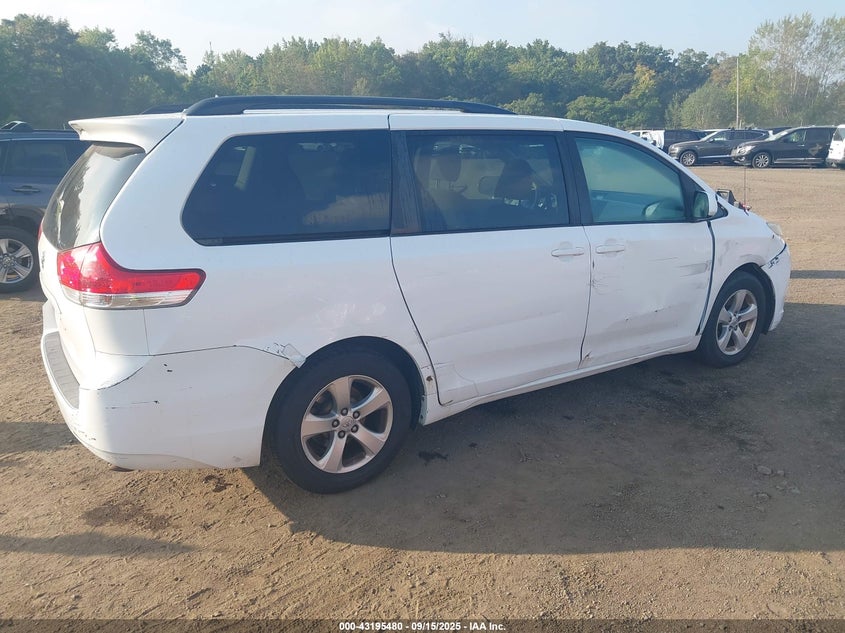 2013 Toyota Sienna Le V6 8 Passenger VIN: 5TDKK3DC7DS373015 Lot: 43195480
