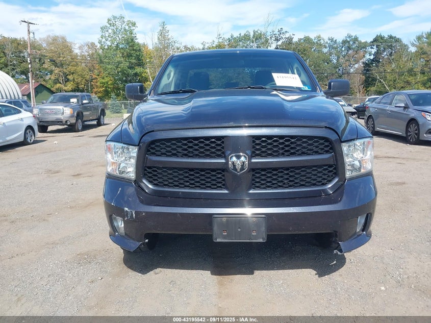2018 Ram 1500 Express 4X4 6'4 Box VIN: 1C6RR7FG1JS348817 Lot: 43195542