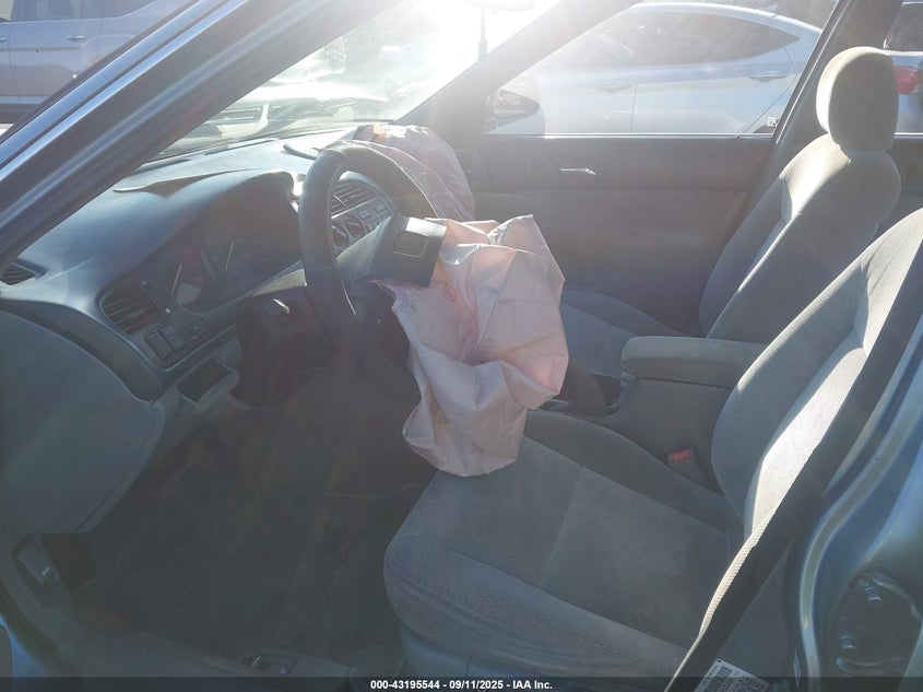 1HGCD5654RA111869 1994 HONDA ACCORD photo no. 5