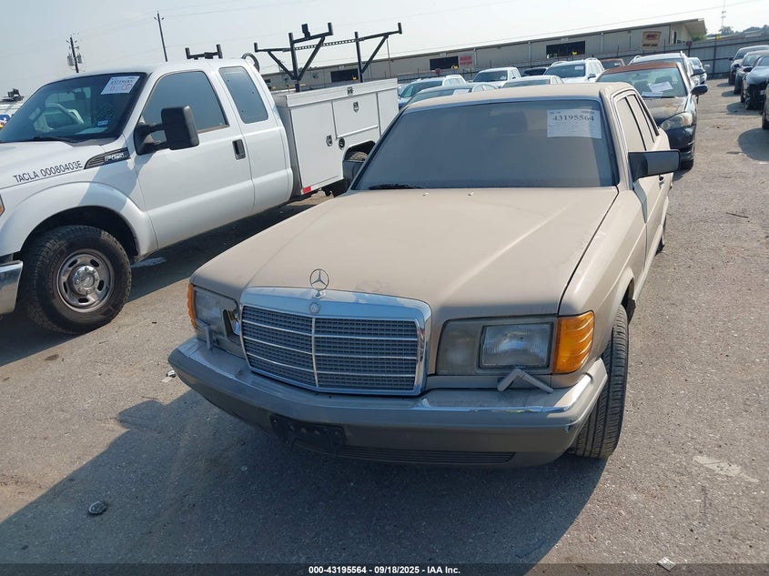 1989 Mercedes-Benz 560 Sel VIN: WDBCA39E9KA442765 Lot: 43195564