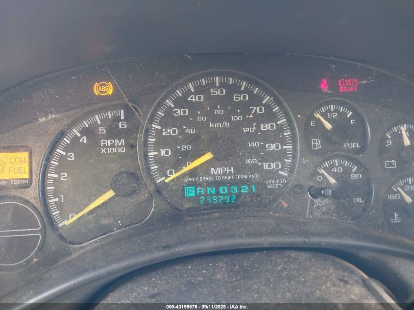 2000 Chevrolet Silverado 1500 VIN: 1GCEC14V9YE417169 Lot: 43195576