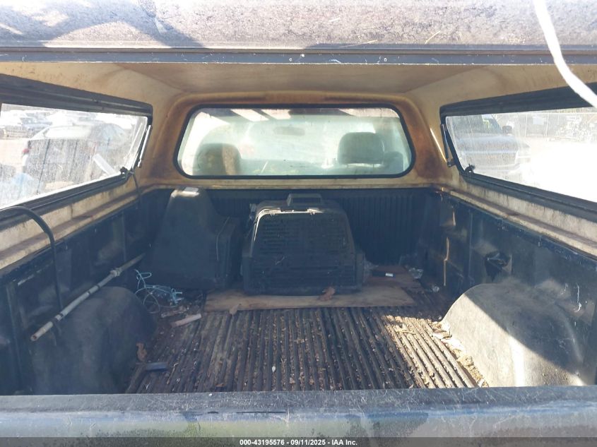 2000 Chevrolet Silverado 1500 VIN: 1GCEC14V9YE417169 Lot: 43195576