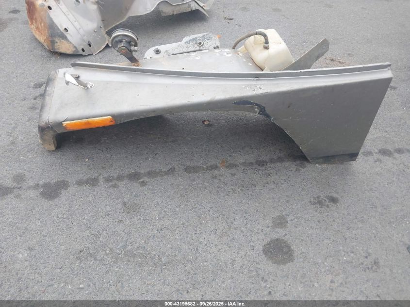 1991 Jeep Wrangler / Yj VIN: 2J4FY29S8MJ116926 Lot: 43195682