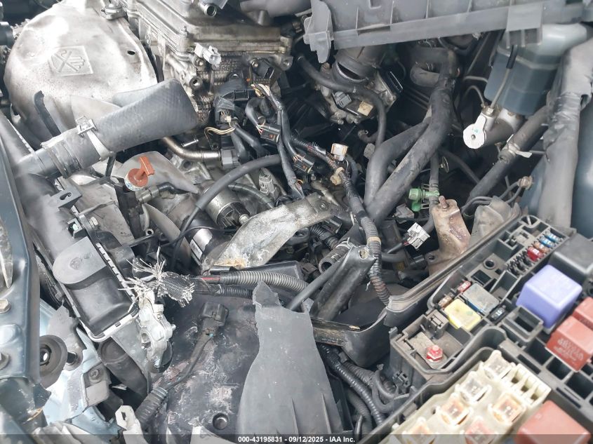 2002 Toyota Camry Se VIN: 4T1BE32KX2U581637 Lot: 43195831