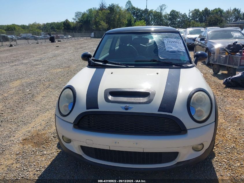 2007 Mini Cooper S VIN: WMWMF73557TL92267 Lot: 43195922
