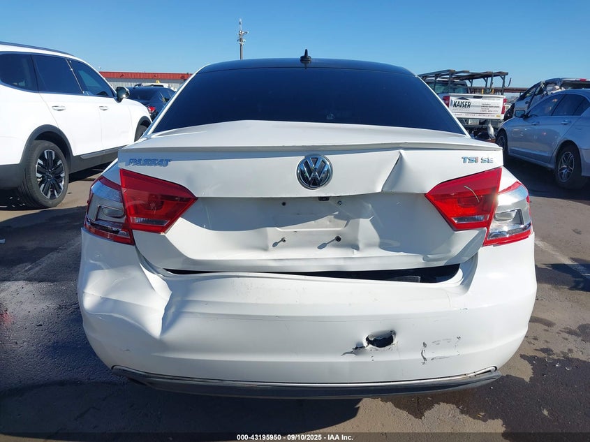 2015 VOLKSWAGEN PASSAT 1.8T SPORT - 1VWBT7A34FC079887