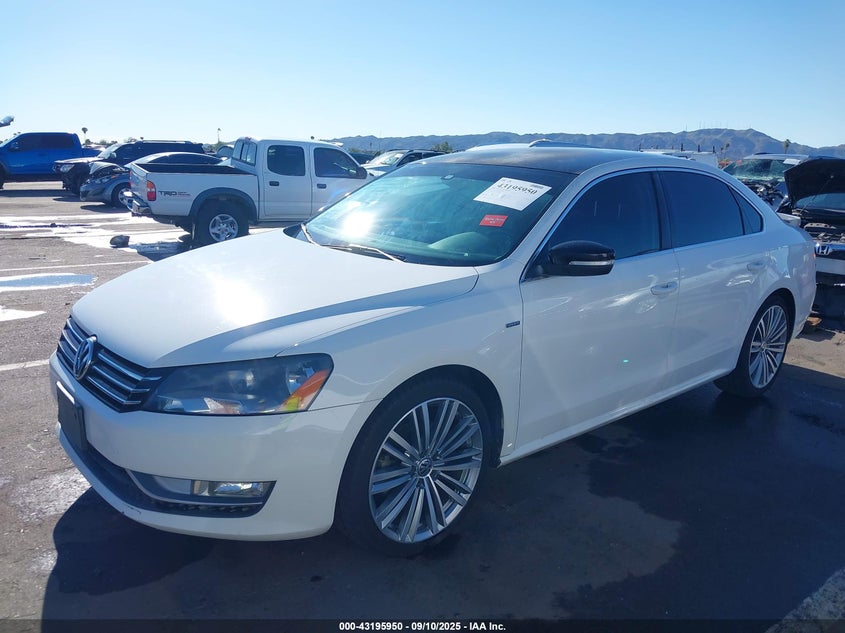 2015 VOLKSWAGEN PASSAT 1.8T SPORT - 1VWBT7A34FC079887