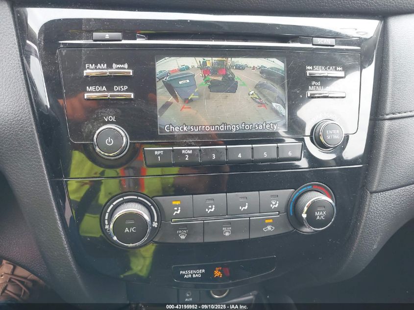 2017 NISSAN ROGUE S - KNMAT2MV9HP541631