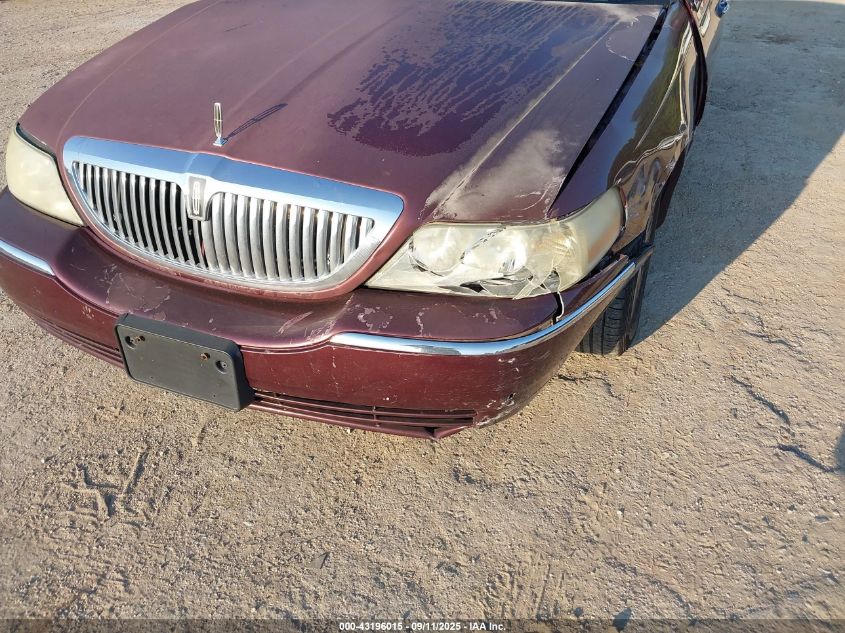 2008 Lincoln Town Car Signature Limited VIN: 2LNHM82V18X648714 Lot: 43196015