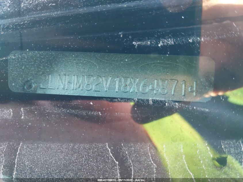 2008 Lincoln Town Car Signature Limited VIN: 2LNHM82V18X648714 Lot: 43196015