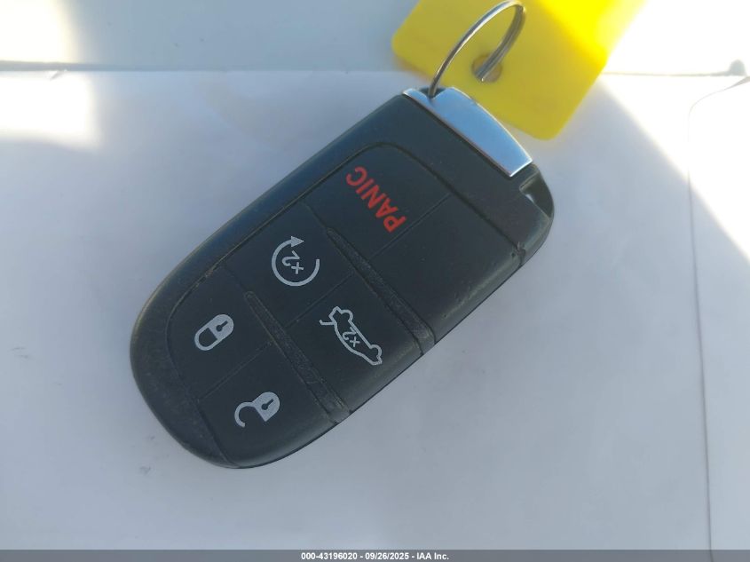 2017 Dodge Charger Srt 392 Rwd VIN: 2C3CDXEJ8HH643915 Lot: 43196020