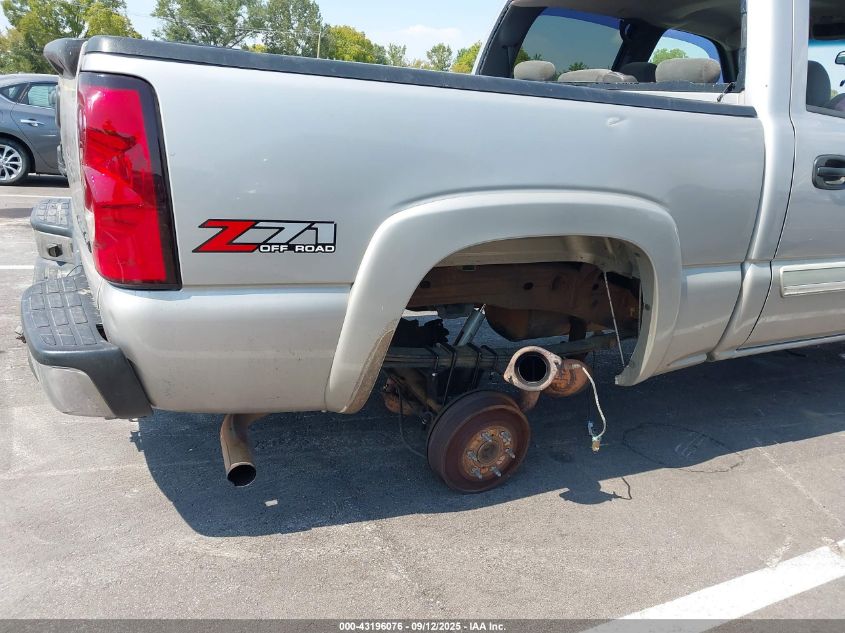 2005 Chevrolet Silverado 1500 Z71 VIN: 2GCEK13T151354536 Lot: 43196076