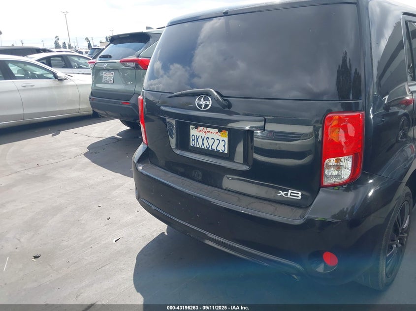 2014 TOYOTA SCION XB - JTLZE4FE1EJ054089