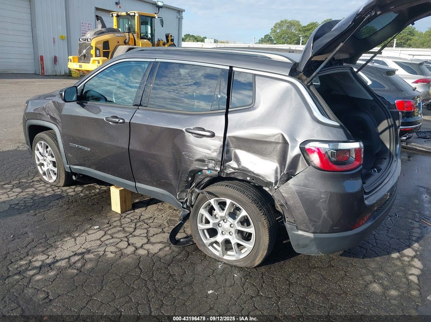 2022 JEEP COMPASS LATITUDE LUX 4X4 - 3C4NJDFB6NT181098