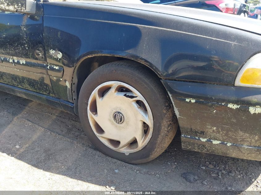 1998 Volvo V70 Gtas/Gtms VIN: YV1LW5546W2416663 Lot: 43196495