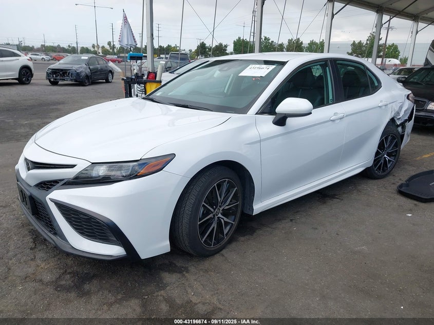 2021 TOYOTA CAMRY SE - 4T1G11AK6MU573724