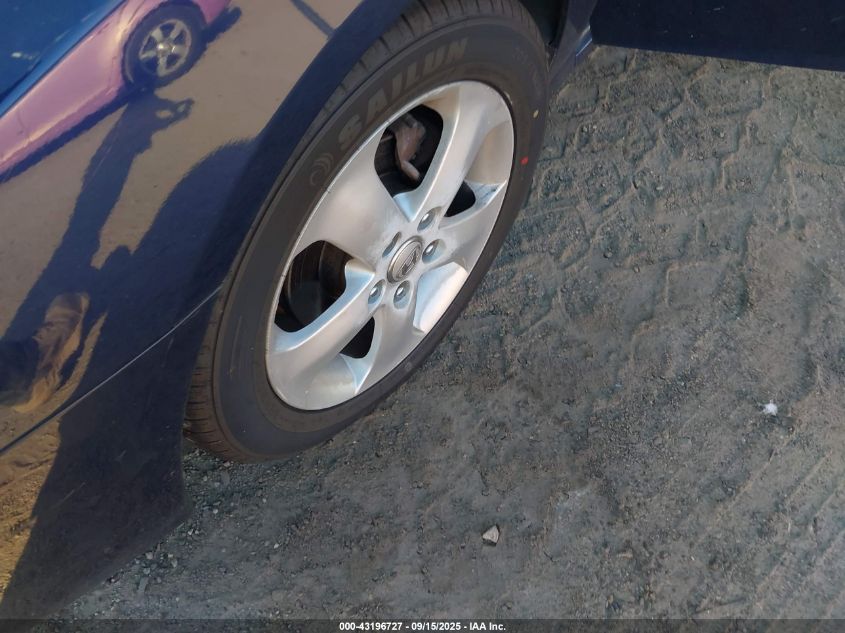 2007 Hyundai Elantra Gls/Se/Limited VIN: KMHDU46D77U266427 Lot: 43196727