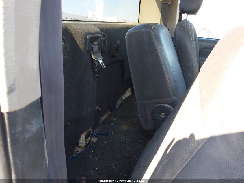 2003 Dodge Ram 1500 St VIN: 1D7HA16K33J588608 Lot: 43196810