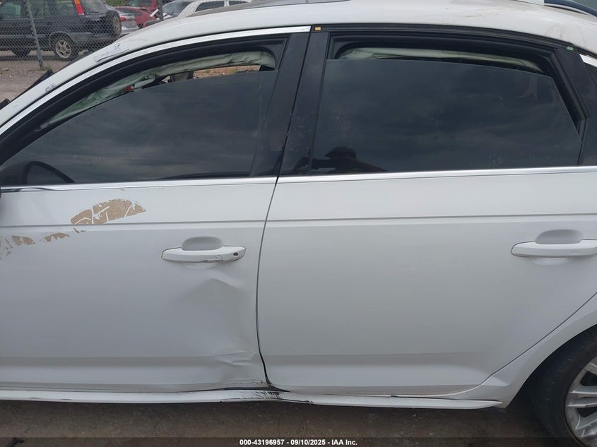 2018 AUDI A4 2.0T TECH ULTRA PREMIUM/2.0T ULTRA PREMIUM - WAULMAF4XJA113450