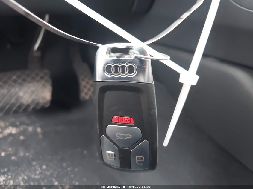 2018 AUDI A4 2.0T TECH ULTRA PREMIUM/2.0T ULTRA PREMIUM - WAULMAF4XJA113450