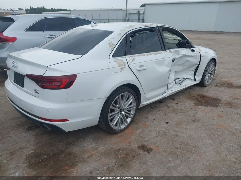 2018 AUDI A4 2.0T TECH ULTRA PREMIUM/2.0T ULTRA PREMIUM - WAULMAF4XJA113450