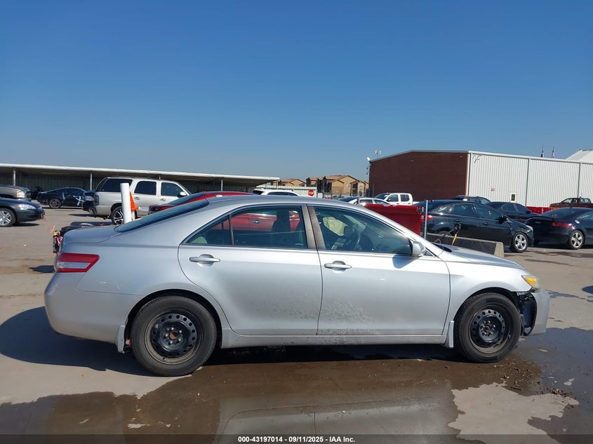 2011 Toyota Camry Le VIN: 4T1BF3EKXBU608960 Lot: 43197014